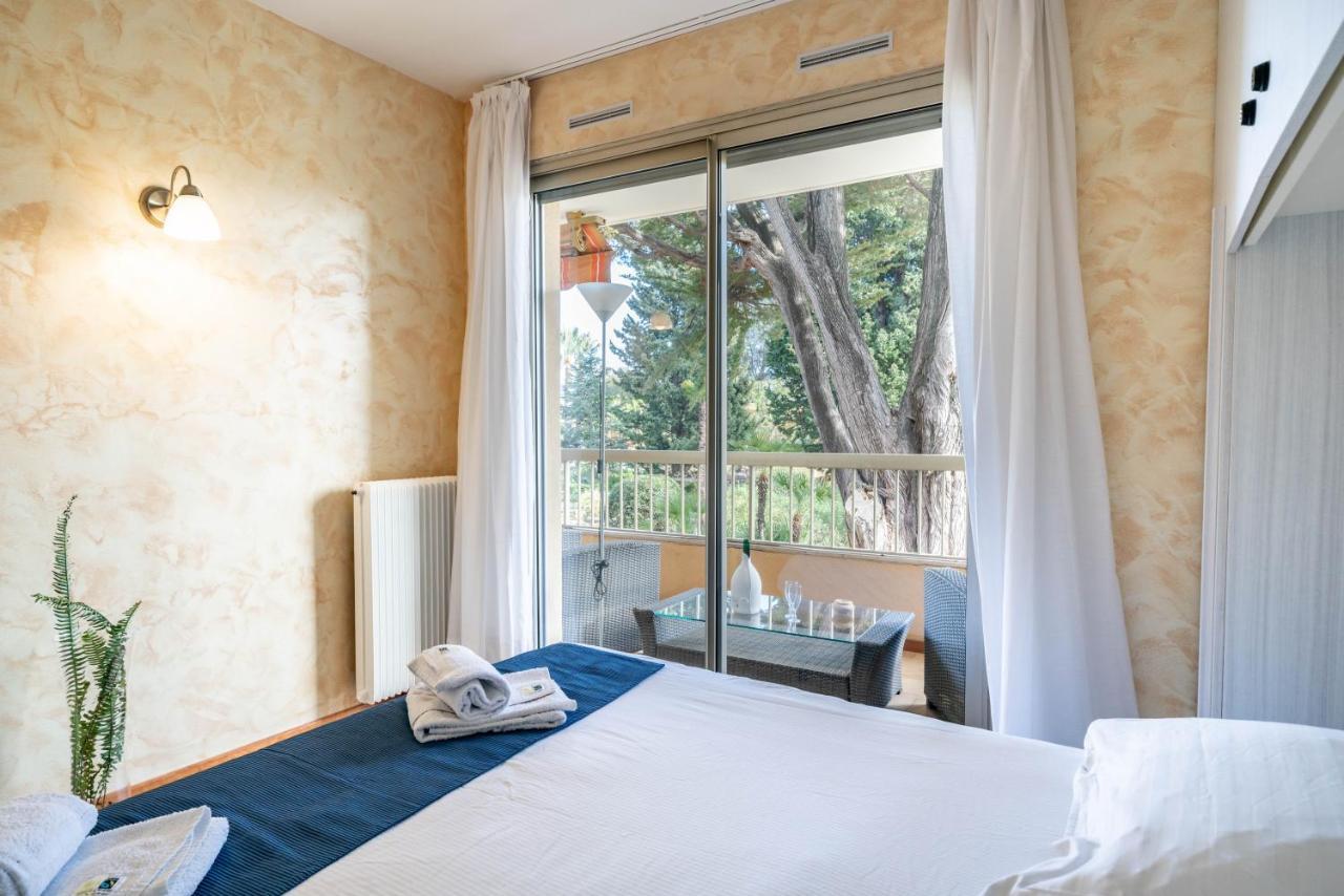 Spacious Apartment At A 5 Min Walk From The Beach Антиб Экстерьер фото